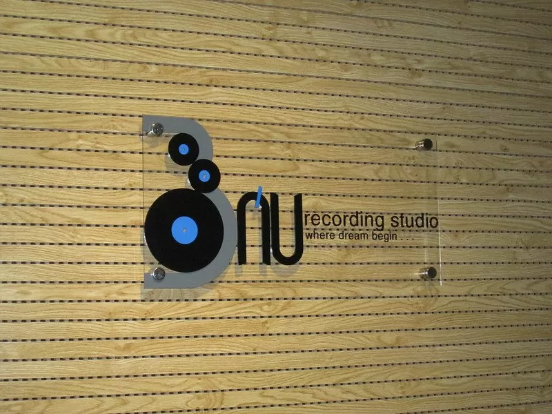 logo Ngueyn Bau Studio